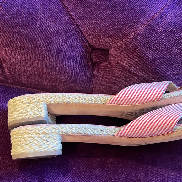 CHANEL RED & WHITE KITTEN HEEL ESPADRILLES SANDALS SIZE 39 DOUBLE CC IN … - Picture 6 of 7
